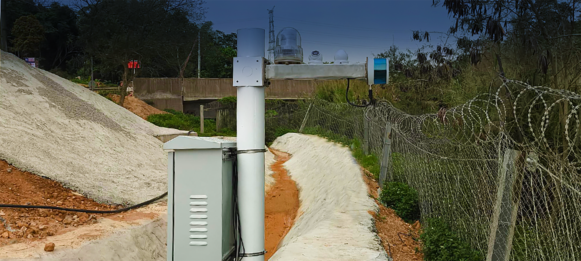 Obstacle Intrusion Monitoring System